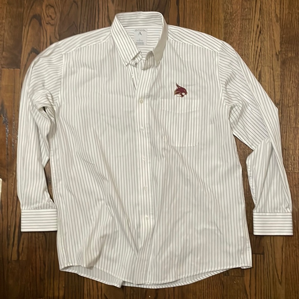 Texas State Bobcats Dress Shirt by Antigua - Size L